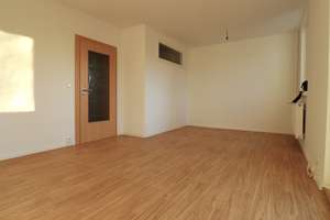 3-Raum-Wohnung in toller Wohnlage mit Balkon und Dusche – Irkutsker Straße 25, 9119 Kappel, Chemnitz – Vorschaubild 4