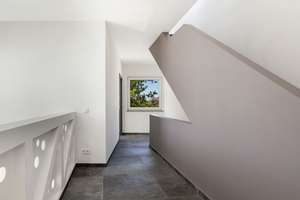 Penthouse-Gefühl im eigenen Haus – moderne Designvilla mit Dachterrassen und Wärmepumpe – Die vollständige Adresse der Immobilie erhältst du vom Anbieter., 13053 Alt-Hohenschönhausen, Berlin – Vorschaubild 14