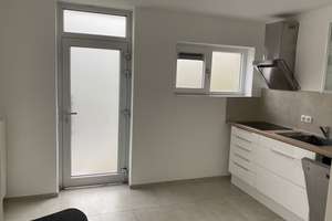 Rheinblick - attraktive 1,5-Zimmer-Wohnung mit Einbauküche in Koblenz – Die vollständige Adresse der Immobilie erhältst du vom Anbieter., 56076 Pfaffendorf, Koblenz – Vorschaubild 6