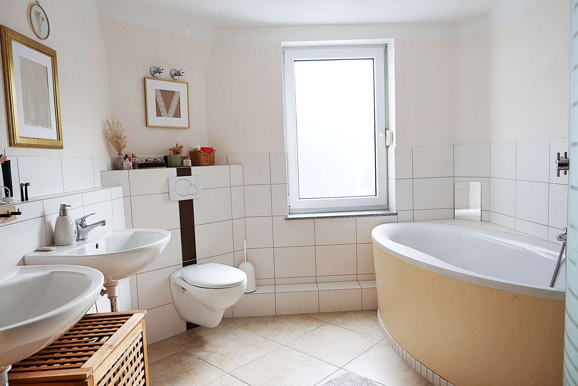 Immobilie in Dornstetten - Sehr gepflegte 4-Zimmer-Eigentumswohnung in ruhiger Lage in Dornstetten-Aach, Zentrum. - Bild 9