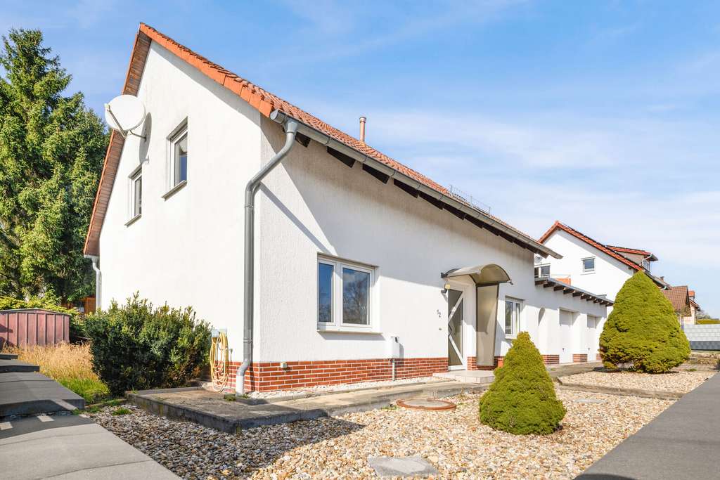 Immobilie in Ostrau - Viel Platz für Wohnträume auf sonnigem Grundstück - Bild 2