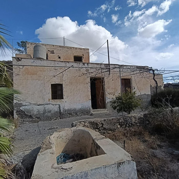 Landhaus in Rioja zu verkaufen, 6 Schlafzimmer.