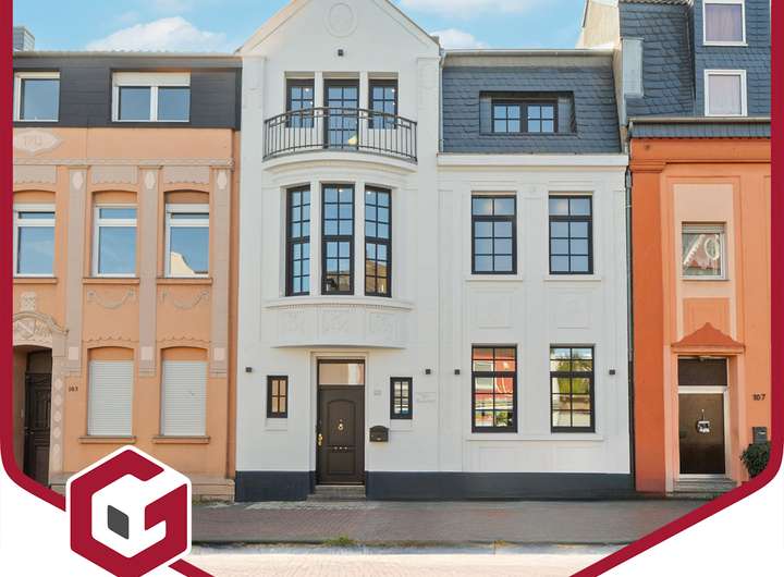 Real Estate Title Image Background