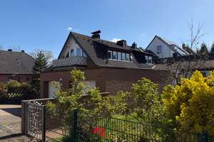 Großzügiges Zweifamilienhaus in Werstener Bestlage. Verwirklichen Sie hier ihre Wohnträume! – Fechnerweg 1, 40591 Wersten, Düsseldorf – Vorschaubild 43