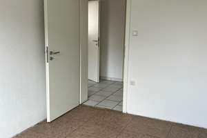 Do Kirchlinde ! gepflegte 3,5 Zimmer 78m² EG Wohnung mit Garten ! – Die vollständige Adresse der Immobilie erhältst du vom Anbieter., 44379 Kirchlinde, Dortmund – Vorschaubild 6
