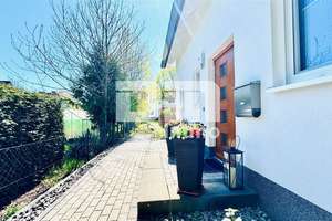 Modernes Familienglück nahe KfW 55-Standard mit Terrasse, Carport und Parkplatz – Die vollständige Adresse der Immobilie erhältst du vom Anbieter., 34127 Nord (Holland), Kassel – Vorschaubild 4