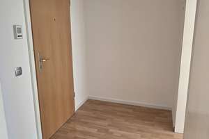 Lebendig wohnen in Köln: 3-Zimmer-Wohnung in Neubrück – Robert-Schumann-Strasse 8, 51109 Neubrück, Köln – Vorschaubild 2
