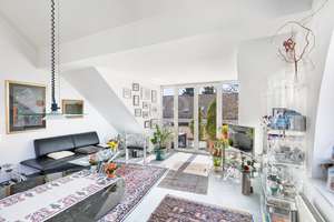 Lichtdurchflutete, bezugsfreie Dachgeschoss Wohnung mit Balkon – Die vollständige Adresse der Immobilie erhältst du vom Anbieter., 81825 Gartenstadt Trudering, München – Vorschaubild 2