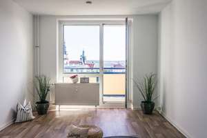 Deine Singlewohnung mit Balkon in zentraler Lage – Rosenhof 18, 9111 Zentrum, Chemnitz – Vorschaubild 1