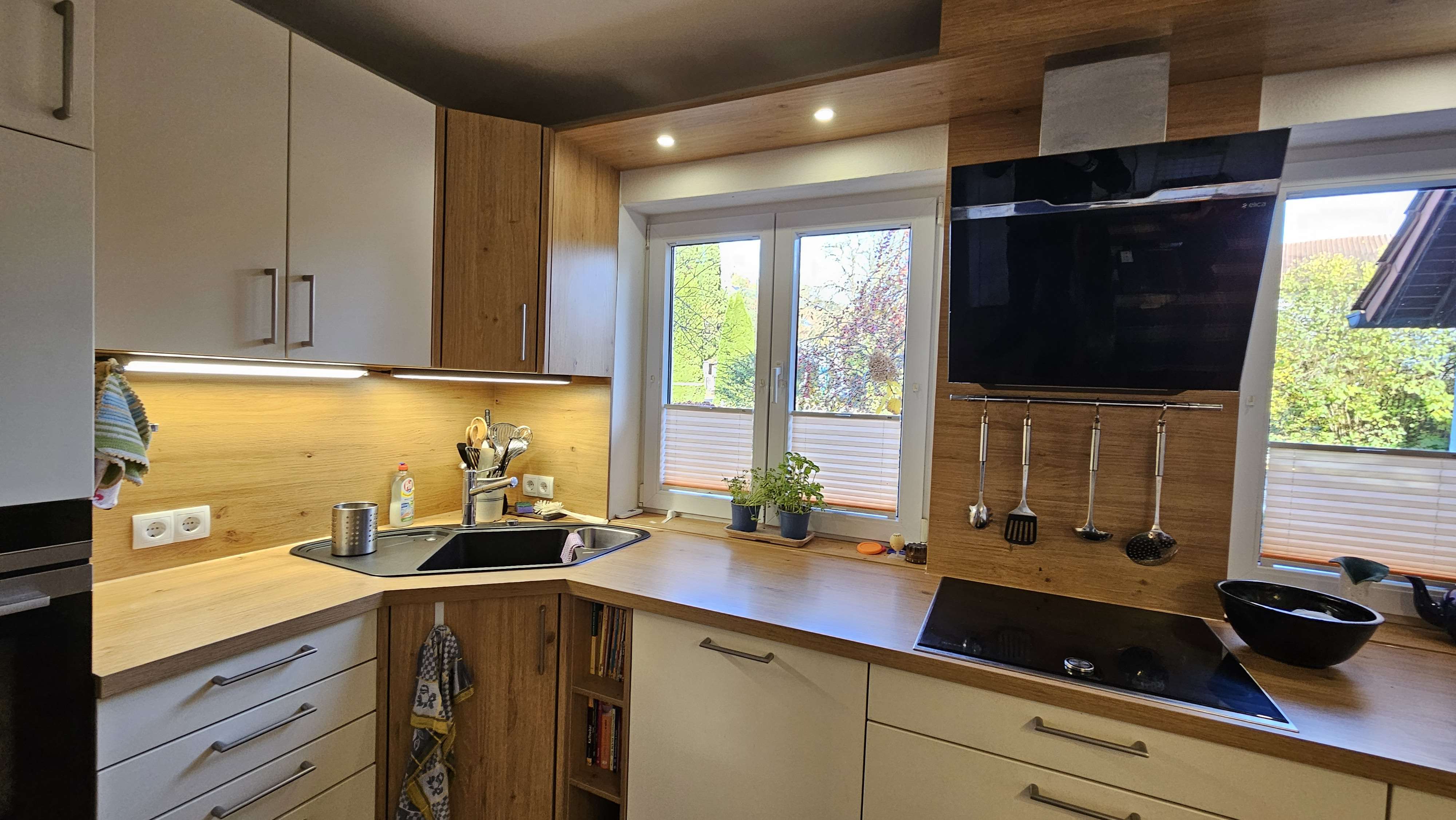 Immobilie in Grafrath - Generationen- oder Familienhaus - Energetisch gut gerüstet, neuewertige EBK, Kaminofen, Wärmepumpe.. - Bild 18