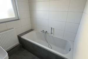 Vollständig renovierte 2-Zimmer-Wohnung mit Balkon, Keller und Tiefgaragenstellplatz in Pforzheim – Hachelallee 63, 75179 Nordstadt, Pforzheim – Vorschaubild 6