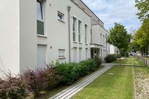 Frühlingserwachen mit großem Gartenanteil – Truderinger Straße 346, 81825 Gartenstadt Trudering, München – Vorschaubild 2