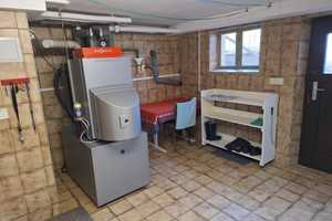 Gepflegtes Einfamilienhaus mit Doppelgarage, zwei Balkonen und Garten in ruhiger Lage – Nürnberger Land (Kreis) – Vorschaubild 26