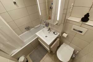 Helles modernes Studio mit voll ausgestatteter Küche & Stellplatz – Fritz-Berne-Str. 54 54, 81241 Am Westbad, München – Vorschaubild 8