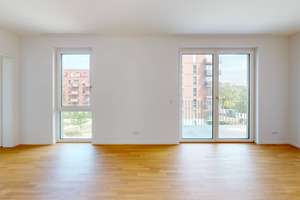 Geräumige 2-Zimmer-Wohnung mit EBK und 2 BALKONEN im Neubauquartier 'Ferdinand's Garden' – Plauener Straße 108, 13055 Alt-Hohenschönhausen, Berlin – Vorschaubild 2