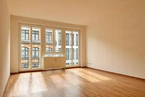 City-Wohnung direkt am Bahnhof