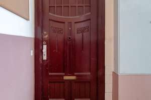 Altbaucharme nahe Boxhagener Platz – ruhig gelegene 2-Zimmer-Wohnung mit Potenzial – Die vollständige Adresse der Immobilie erhältst du vom Anbieter., 10247 Friedrichshain, Berlin – Vorschaubild 7