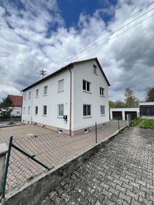 Großzügiges Einfamilienwohnhaus mit 8 Zimmern für die große Familie!
