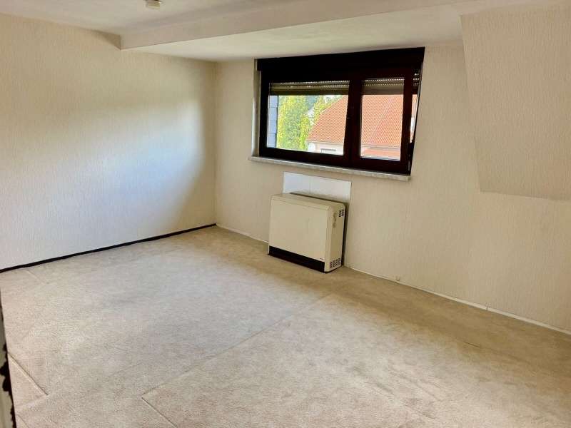 Immobilie in Schwarzheide - Haus mit Garage, Werkstatt und Nebengelaß - Bild 3