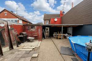 Großzügiges Wohnhaus mit ca. 220 m², 600 m2 Garten und viel Gestaltungspotenzial – Die vollständige Adresse der Immobilie erhältst du vom Anbieter., 41542 Dormagen – Vorschaubild 28
