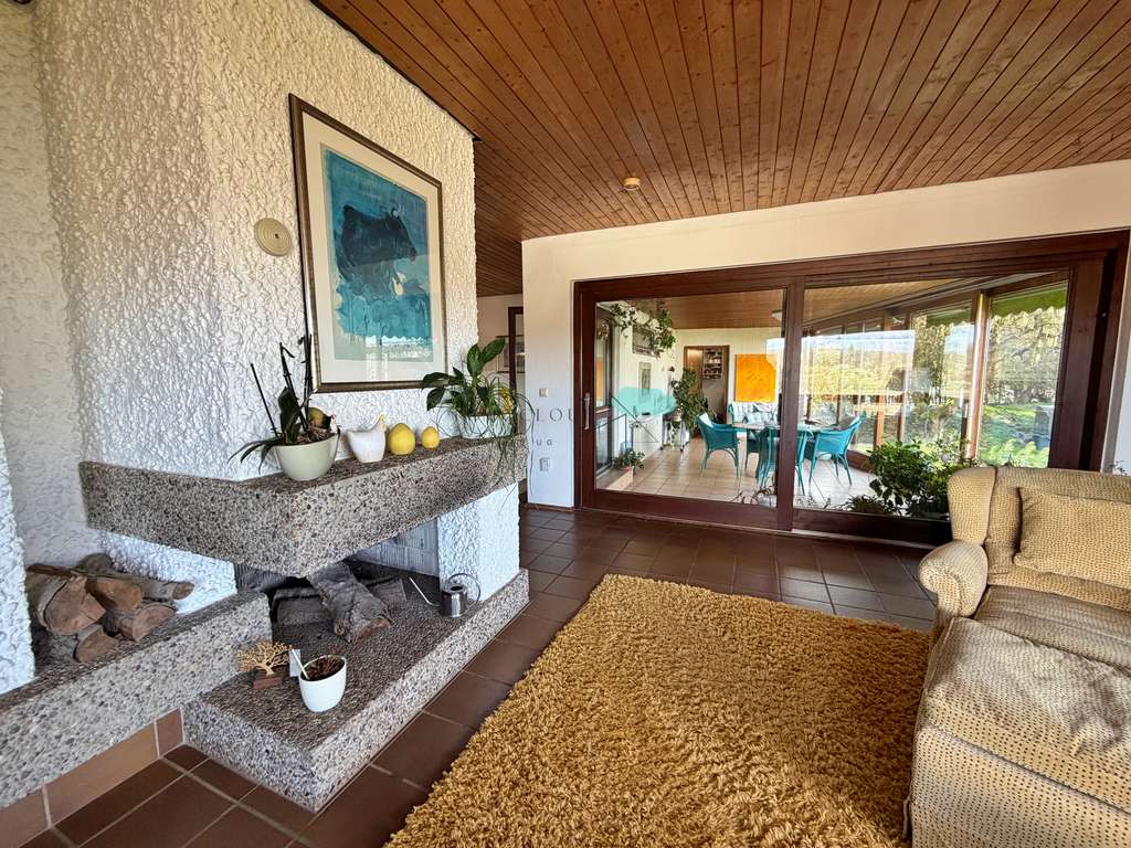 Immobilie in Maulbronn - Beeindruckendes, freistehendes Zweifamilienhaus  in erstklassiger Lage von Maulbronn - Bild 3