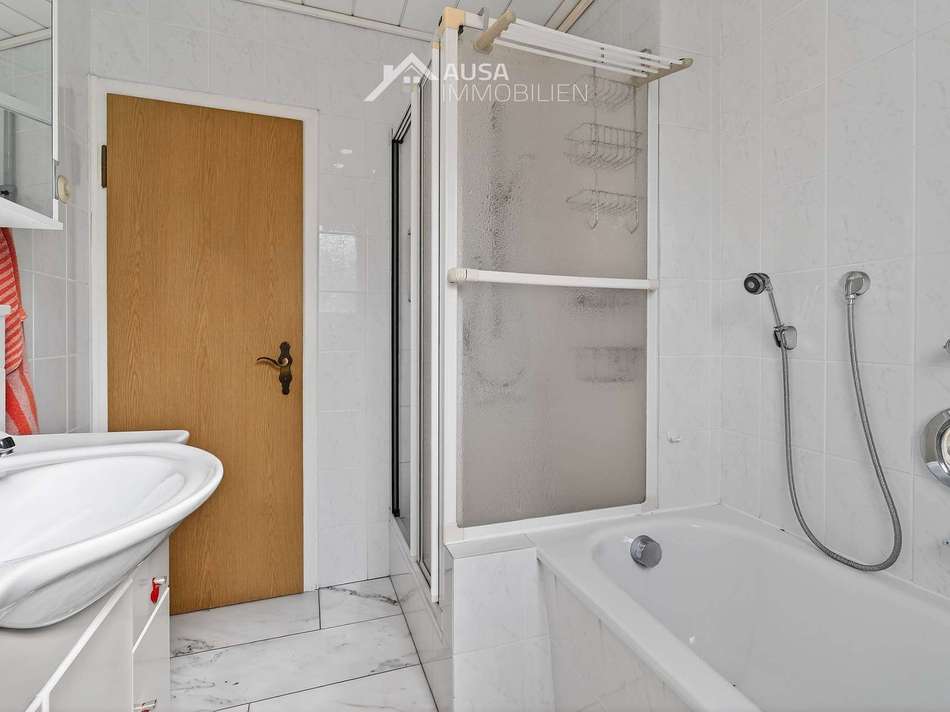 Badezimmer EG