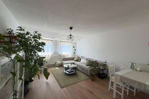 Helle 2,5 Zimmerwohnung in Stuttgart-Hedelfingen in ruhiger Lage mit Aussicht ins Grüne – Rohrackerstraße 134, 70329 Hedelfingen (Ortsteil), Stuttgart – Vorschaubild 2