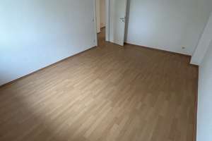Tolle Familienwohnung mit Balkon in Borbeck sucht nette Mieter*in – Bessemer Str. 9, 45355 Bergeborbeck, Essen – Vorschaubild 10