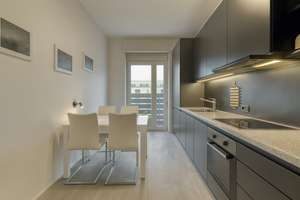 Ab sofort frei! Maisonette-Wohnung mit tollem Raumgefühl und Potenzial in der Südweststadt! – Die vollständige Adresse der Immobilie erhältst du vom Anbieter., 76135 Südweststadt, Karlsruhe – Vorschaubild 3