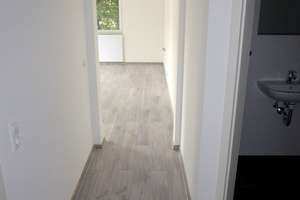 Im Jahr 2021 komplett neu renovierte 2-Zimmer-Wohnung in unmittelbarer Ulmer Citynähe. – Olgastr. 141, 89073 Mitte, Ulm – Vorschaubild 10