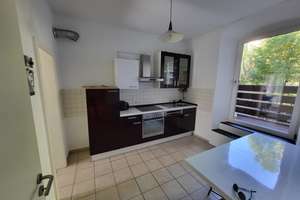 Freundliche 4-Zimmer-EG-Wohnung mit Balkon und Einbauküche in Ulm – Basteistraße 45, 89073 Oststadt, Ulm – Vorschaubild 3