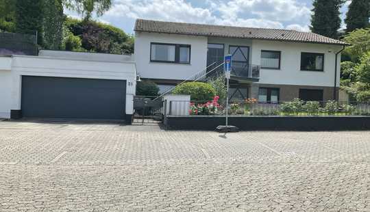 Bild von Attraktive 6- Zimmer Villa mit Kamin und Hallenbad in bester Lage Bensheim Auerbachs