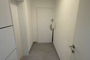 3-Zimmer Wohnung mit toller Aussicht im 9. OG mit 2x Aufzug und Balkon in München-Feldmoching – Die vollständige Adresse der Immobilie erhältst du vom Anbieter., 80995 Lerchenau-West, München – Vorschaubild 4