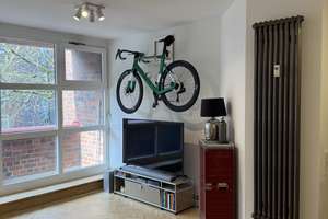 Renovierte 2-Zimmer Wohnung: hochwertig, urban, komfortabel