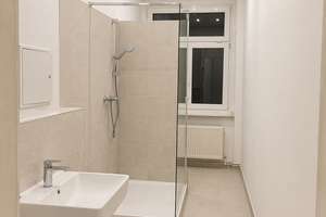 Helle 2-Zimmer Altbauwohnung im 1. OG- Erstbezug nach Sanierung in Berlin Pankow - bezugsfrei ab Mai – Die vollständige Adresse der Immobilie erhältst du vom Anbieter., 13156 Niederschönhausen, Berlin – Vorschaubild 3