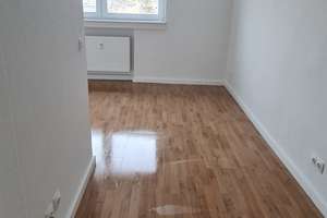 FAHRSTUHL - Tolles Einzimmerappartement - Schöne Aussicht ! – Askanische Straße 113, 6842 Innerstädtischer Bereich Mitte, Dessau-Roßlau – Vorschaubild 3