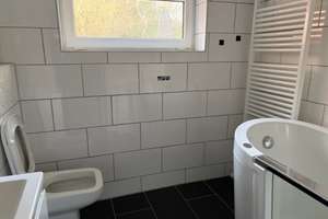 Doppelhaushälfte mit Garten und Schuppen, Hamburg-Eidelstedt – 22523 Eidelstedt, Hamburg – Vorschaubild 7