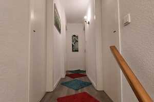 Großes geteiltes Haus!! 2 liebe Menschen für ein großes geteiltes Haus mit Garten gesucht – Bruchstraße 6, 41542 Neuss (Rhein-Kreis) – Vorschaubild 4