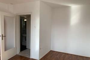 Charmante 1-Zimmer Wohnung im 3. OG in Düsseldorf-Oberbilk