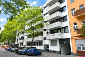 Bezugsfrei und Saniert| Bezugsfreie 2 Zimmer Wohnung mit 74 m² und zwei Balkonen – Die vollständige Adresse der Immobilie erhältst du vom Anbieter., 13409 Reinickendorf (Ortsteil), Berlin – Vorschaubild 1