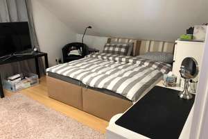 Modernisierte 2,5-Zimmer-Dachgeschosswohnung mit Balkon in Bonn-Ippendorf | 1.800 € inkl. Strom & Ne – Die vollständige Adresse der Immobilie erhältst du vom Anbieter., 53127 Ippendorf, Bonn – Vorschaubild 2