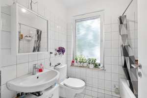 Umfassend modernisierte und zuverlässig vermietete 1-Zimmer-Wohnung in Hamburg-Tonndorf – Die vollständige Adresse der Immobilie erhältst du vom Anbieter., 22045 Tonndorf, Hamburg – Vorschaubild 4