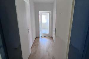 Charmante Maisonettewohnung mit traumhaftem Ausblick in der Augsburger Innenstadt – Die vollständige Adresse der Immobilie erhältst du vom Anbieter., 86152 Jakoberstadt-Süd, Augsburg – Vorschaubild 2