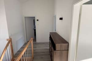 Exklusives Einfamilienhaus (KfW40plus) mit 7 Zimmern, Wellnessbereich, High-End-Technik – Die vollständige Adresse der Immobilie erhältst du vom Anbieter., 82061 Neuried – Vorschaubild 25