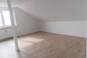 Für dich ganz allein über den Dächern von Wolfsburg sein - 2-Zi DG Wohnung mit EBK – Am Mühlenbusch 35, 38448 Vorsfelde, Wolfsburg – Vorschaubild 5