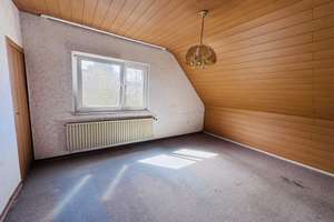 Ihr Zuhause mit Potenzial – freistehendes Haus für die ganze Familie in Dierdorf! – Die vollständige Adresse der Immobilie erhältst du vom Anbieter., 56269 Dierdorf – Vorschaubild 11