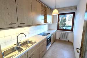 Charmante 2-Zimmerwohnung trifft auf attraktive Einkaufsmöglichkeiten – Die vollständige Adresse der Immobilie erhältst du vom Anbieter., 80997 Allach, München – Vorschaubild 6