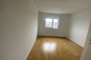 Schöne,helle, Erdgeschosswohnung mit großer Terrasse, EKB, 2x Bäder, Kellerraum – Tunnelstraße 2, 70469 Bahnhof Feuerbach, Stuttgart – Vorschaubild 6