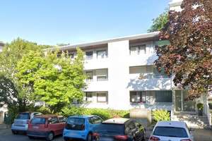 3 Zimmer Wohnung in ruhiger Lage mit Schwimmbad.