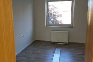Viel Platz für individuelle Wohnideen in diesem Mehrfamilienhaus in Essen – Sälzerstr 69, 45143 Altendorf, Essen – Vorschaubild 8